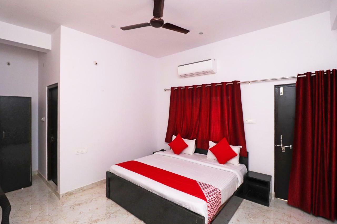 Oyo 39774 Hotel Kanishka Residency Jabalpur Ngoại thất bức ảnh