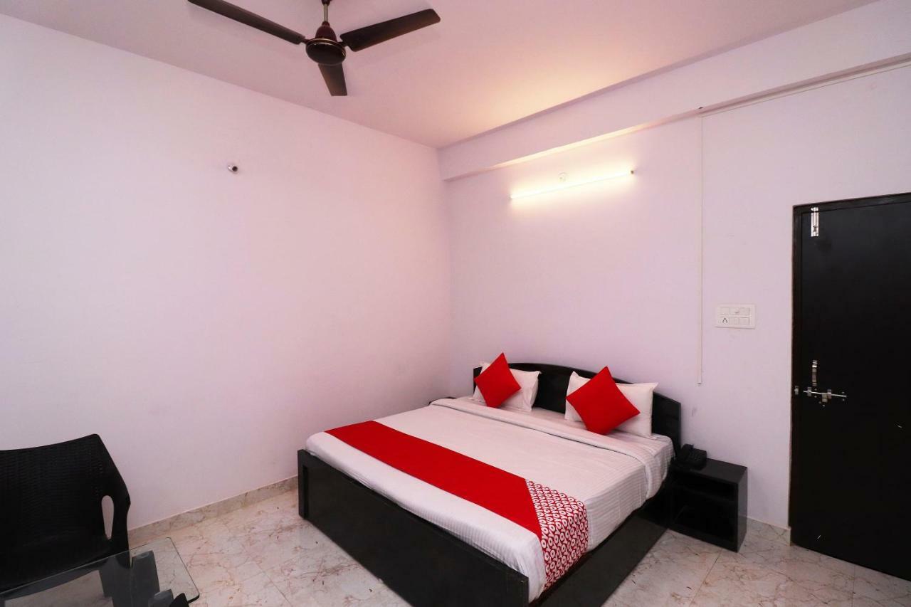 Oyo 39774 Hotel Kanishka Residency Jabalpur Ngoại thất bức ảnh
