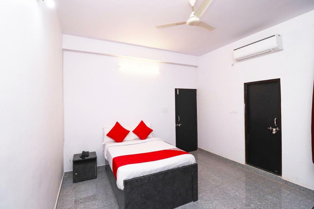 Oyo 39774 Hotel Kanishka Residency Jabalpur Ngoại thất bức ảnh